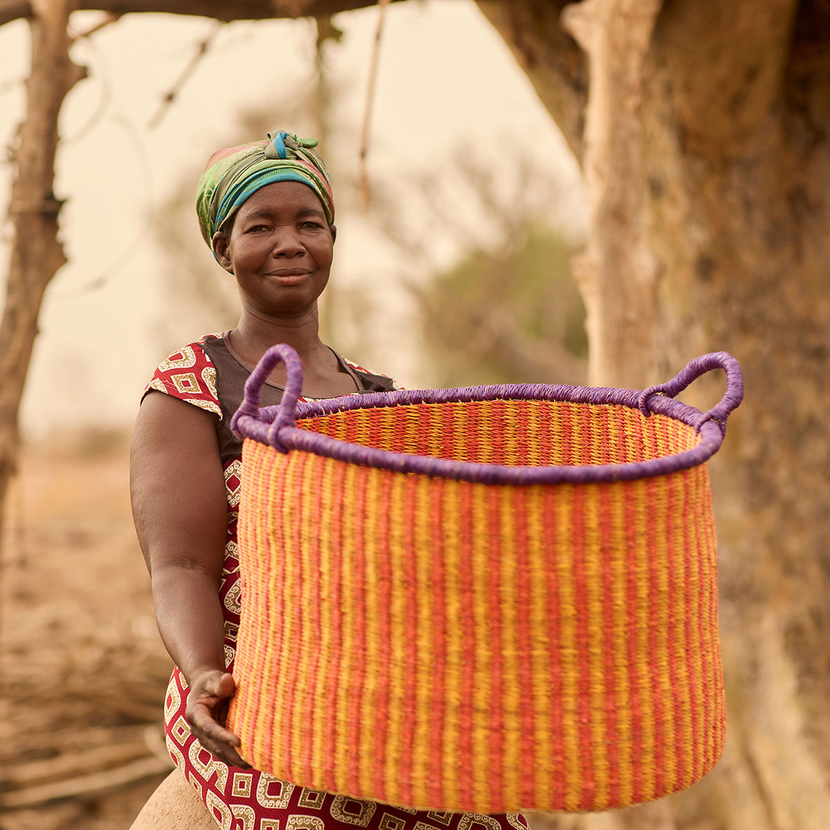 Sese Hand-Woven Storage Basket with Handle